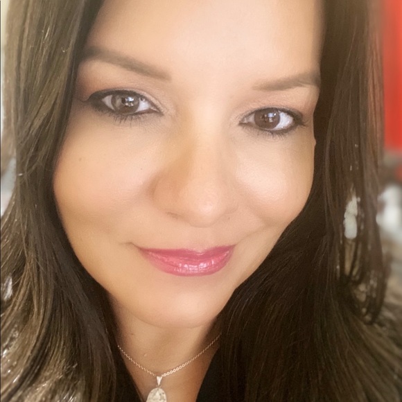 Meet your Posher, Lourdinez - Picture 2 of 3